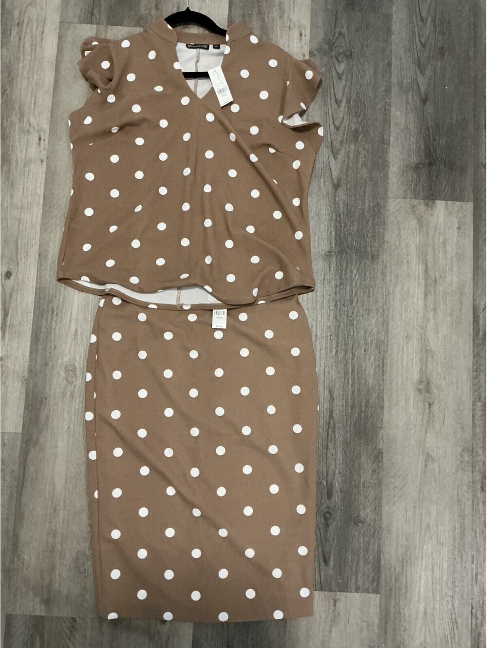 New York & Co. Size Large Top & Medium Skirt 2pc Polka Dot Skirt Set NWT #152